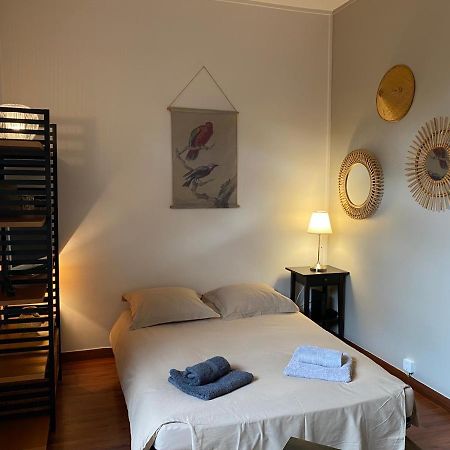 Le Balcon De Jules - Charmant Pied-A-Terre - Parking Possible Pour Vehicule De Moins De 4,40 M De Long Apartment Lyon Ngoại thất bức ảnh